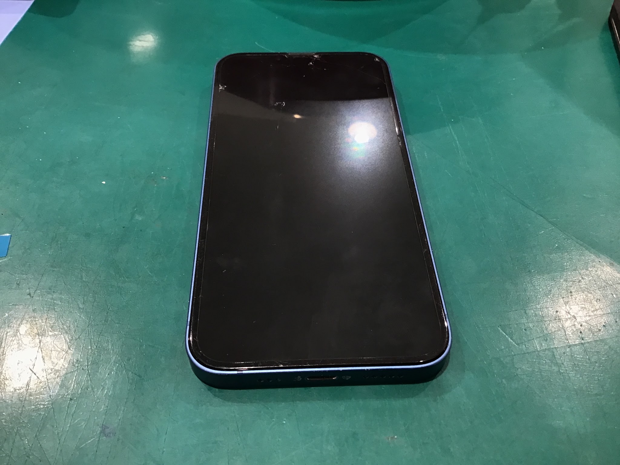 iPhone13のバッテリー交換を承りました。【スマホ修理工房丸井錦糸町店】